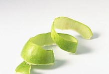 探究小天苹果皮的营养价值和美容功效（小天苹果皮）