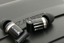 揭秘dzat耳机（全面评析dzat耳机的音质表现和佩戴舒适度，解读其先进技术的奥秘）