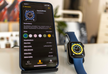 简化操作：用iPhone轻松解锁Apple Watch